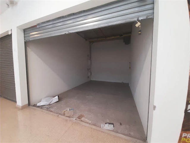 Local en arriendo en La Candelaria, Medellín, 17 m² · foto 2 de 8