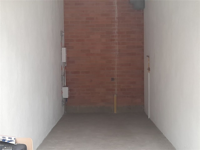 Local en arriendo en La Candelaria, Medellín, 16 m² · foto 2 de 7