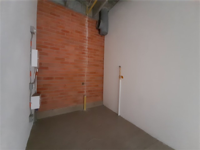 Local en arriendo en La Candelaria, Medellín, 16 m² · foto 6 de 7