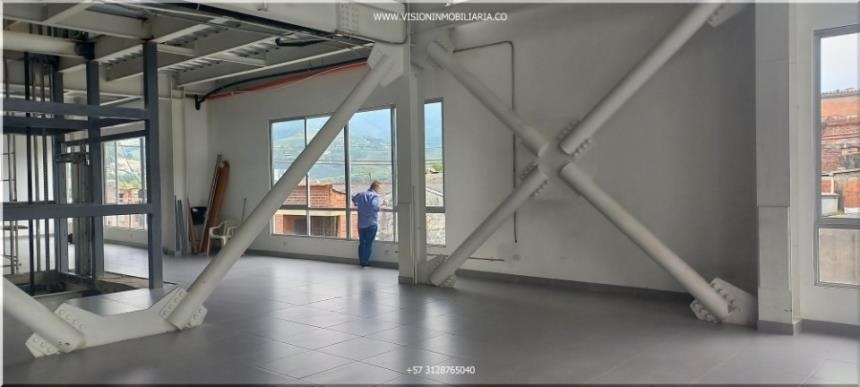 Local en Arriendo - Vista 4