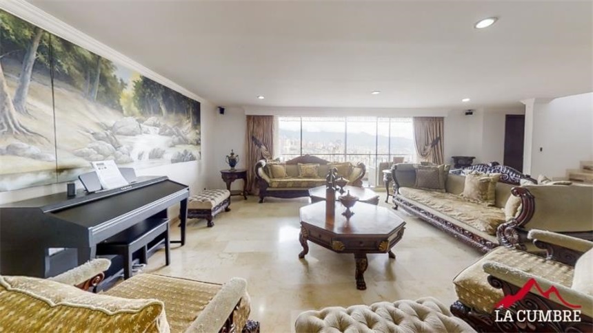 Apartamento de 4 alcobas en arriendo en El Poblado, Medellín, 300 m² · foto 10 de 13