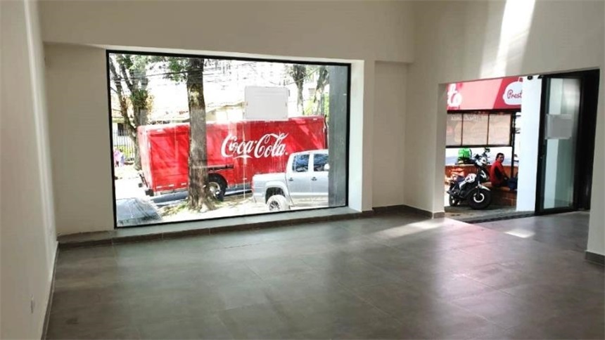 Local en Arriendo - Vista 2