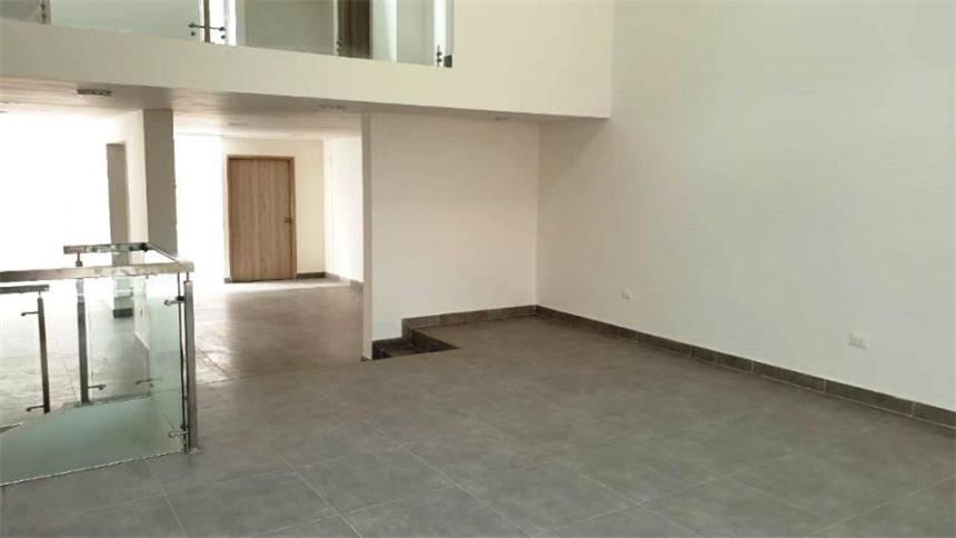 Local en Arriendo - Vista 4