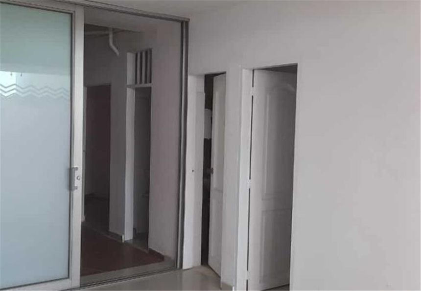 Local en Arriendo - Vista 2