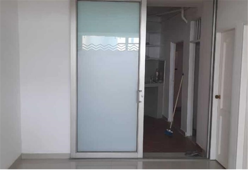 Local en Arriendo - Vista 3