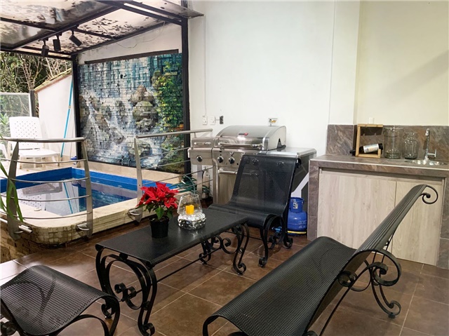 Casa de 4 alcobas en arriendo en El Tesoro, Medellín, 300 m² · foto 18 de 18