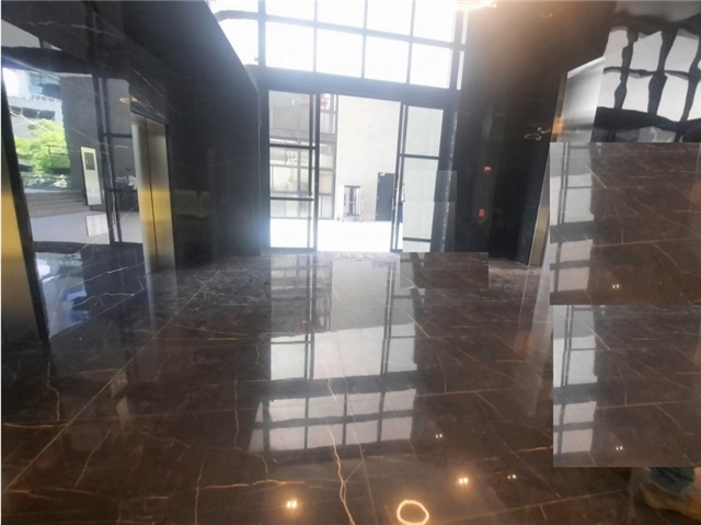 Oficina en Arriendo - Vista 2