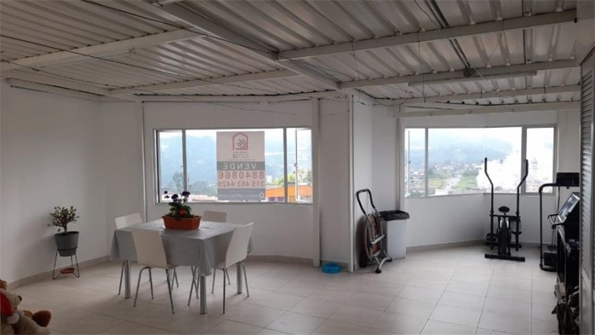 Casa en venta en Los Agustinos, Manizales · foto 2 de 24