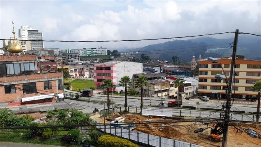 Casa en venta en Los Agustinos, Manizales · foto 11 de 24
