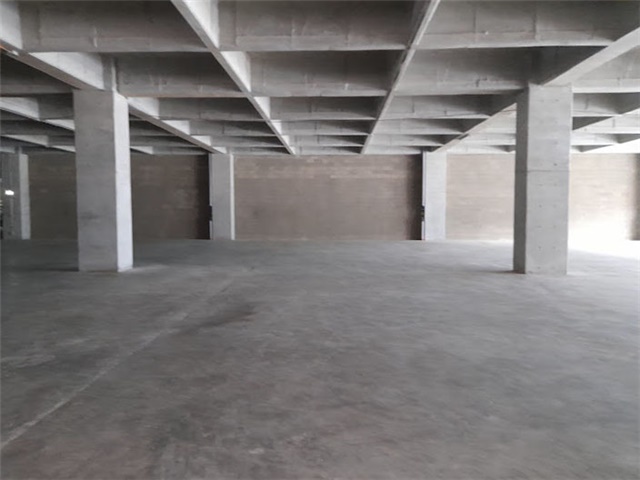 Bodega en arriendo en La Florida, Bello, 2597 m² · foto 11 de 16