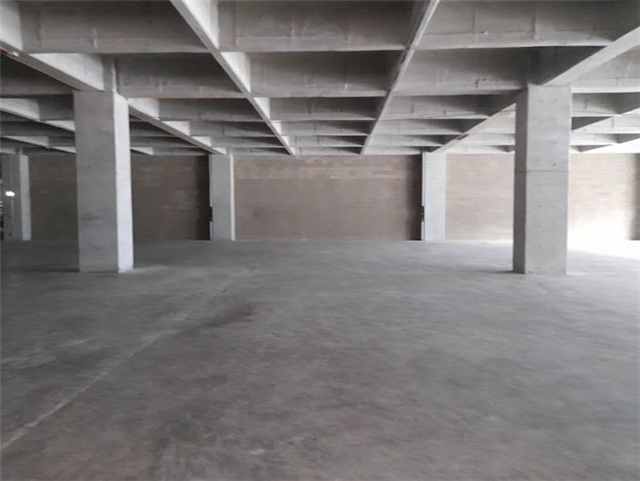 Bodega en arriendo en La Florida, Bello, 1046 m² · foto 7 de 11