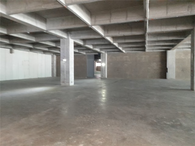 Bodega en arriendo en La Florida, Bello, 1046 m² · foto 8 de 11