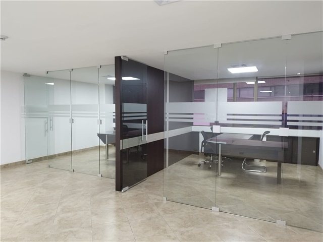 Oficina en arriendo en Manila, Medellín, 60 m² · foto 4 de 16