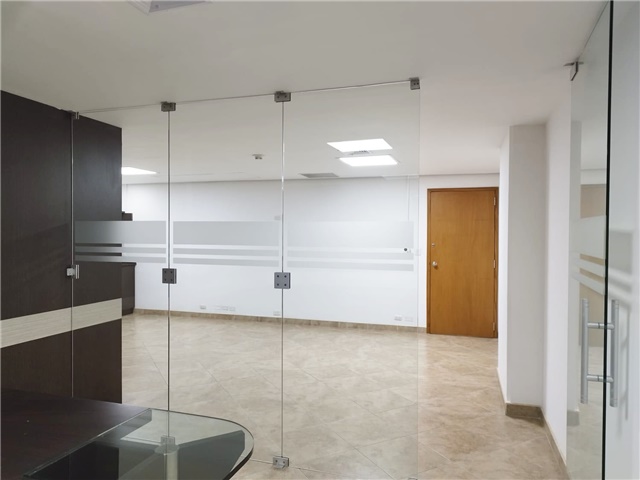 Oficina en arriendo en Manila, Medellín, 60 m² · foto 14 de 16