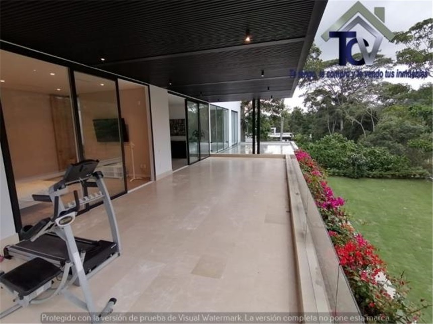 Casa de 4 alcobas en venta en Ruitoque Bajo, Floridablanca, 690 m² · foto 23 de 24