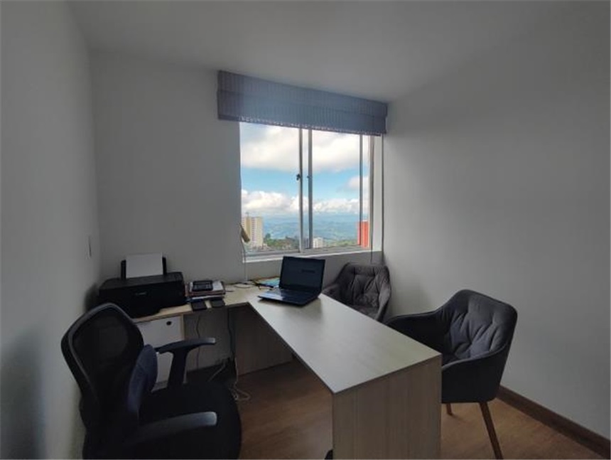 Apartamento en venta en La Francia, Manizales · foto 8 de 24