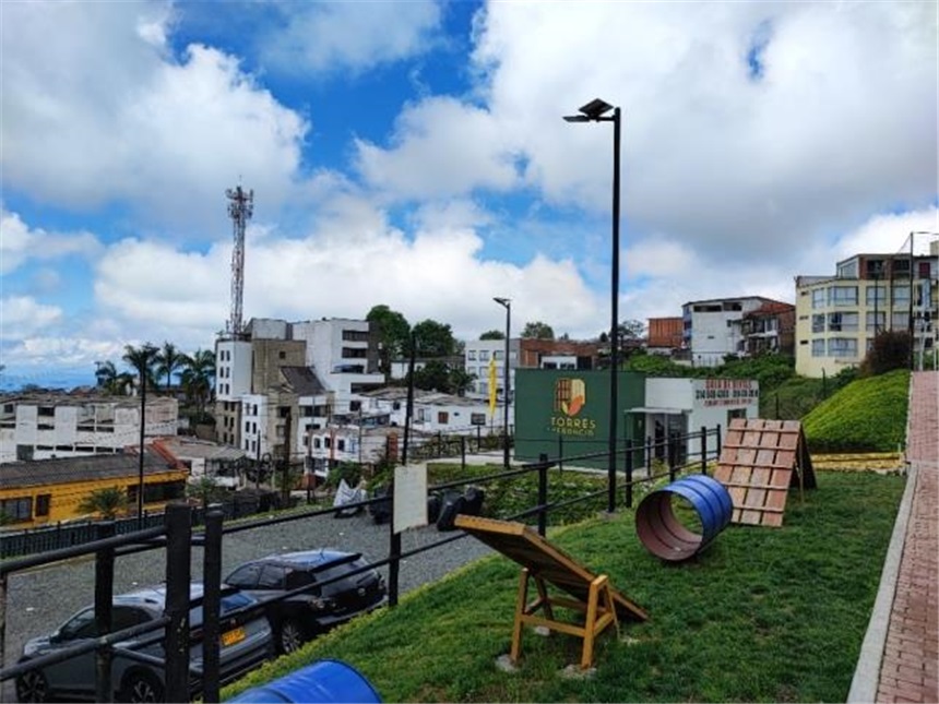 Apartamento en venta en La Francia, Manizales · foto 21 de 24