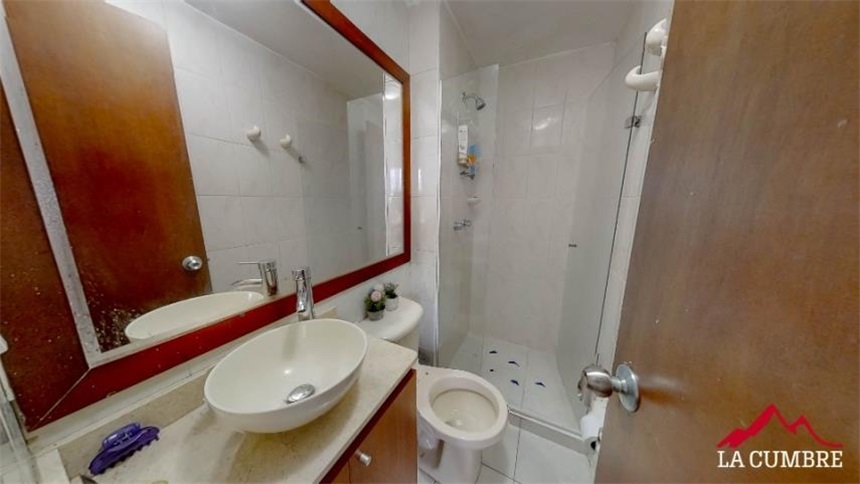 Apartamento de 3 alcobas en venta en Loma De Los Bernal, Medellín, 122 m² · foto 8 de 8