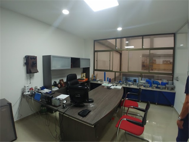 Bodega en venta en Viviendas Del Sur, Itagüí, 1500 m² · foto 4 de 19