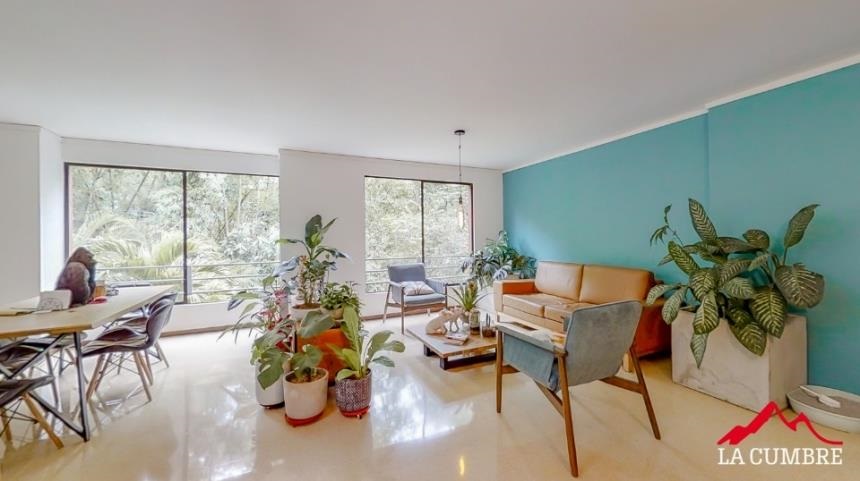 Casa de 3 alcobas en venta en Altos Del Poblado, Medellín, 200 m² · foto 4 de 12