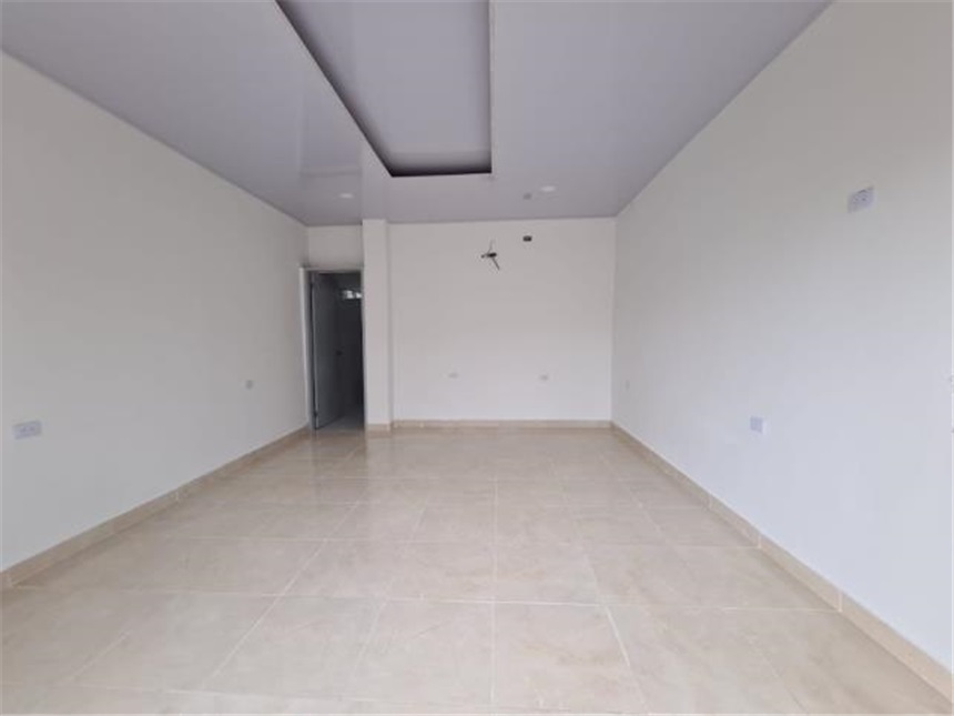Local en Arriendo - Vista 5