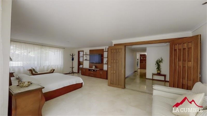 Apartamento en arriendo en El Poblado, Medellín · foto 9 de 10