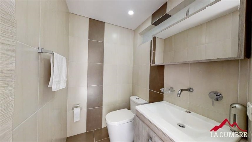 Casa de 3 alcobas en venta en Granizal, Medellín, 223 m² · foto 10 de 15