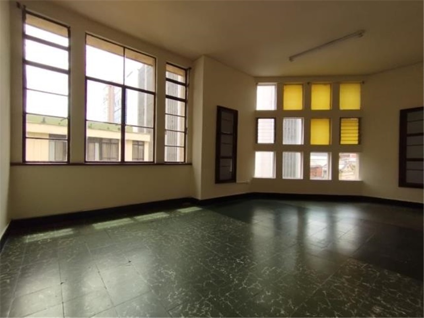 Oficina en Arriendo - Vista 2