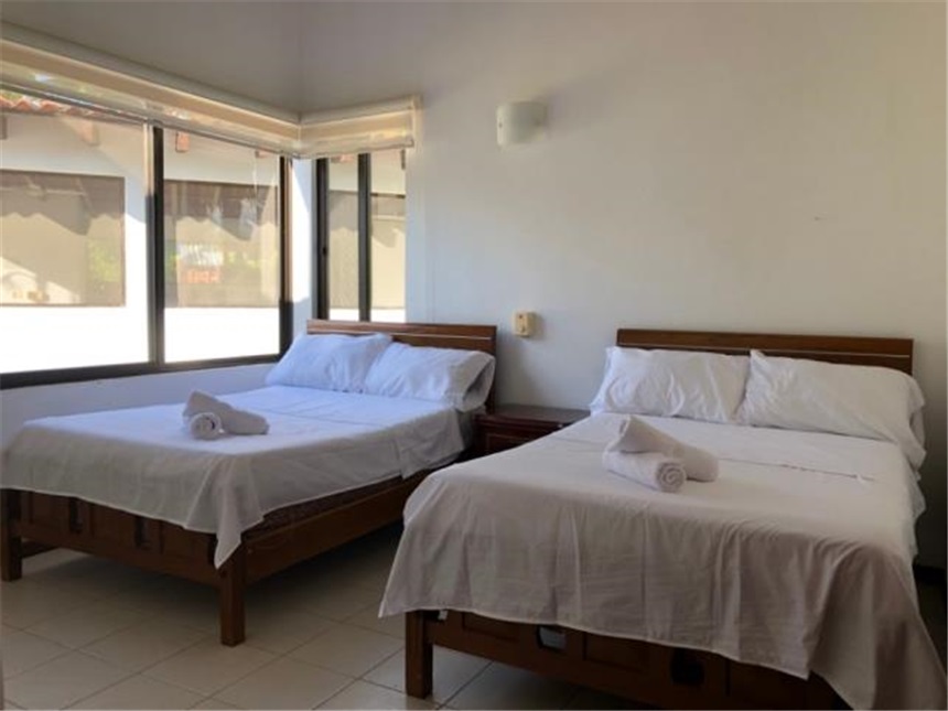Casa de 6 alcobas en venta en Ricaurte, 1868 m² · foto 19 de 24
