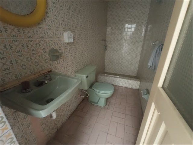 Casa de 7 alcobas en venta en Trinidad Galan, Bogotá, 253 m² · foto 9 de 22