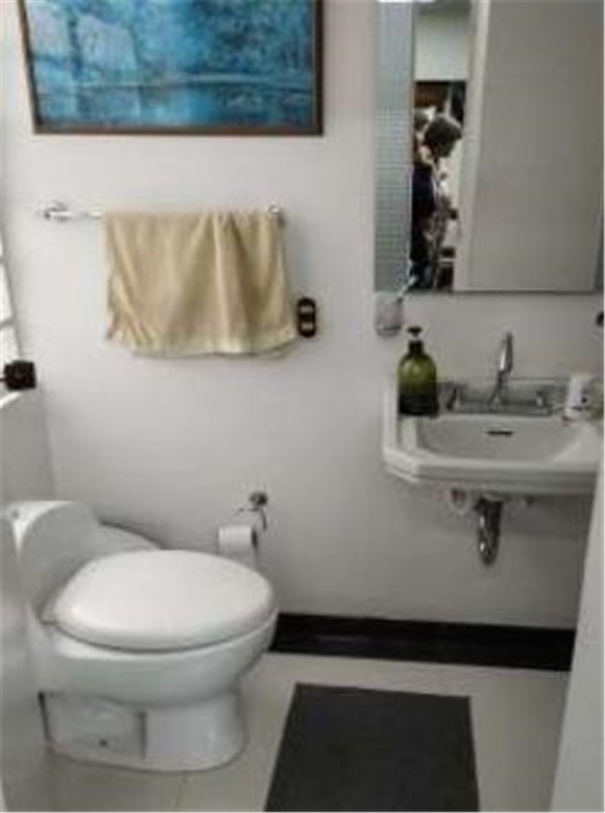 Apartamento de 3 alcobas en venta en Centro Internacional, Bogotá, 208 m² · foto 11 de 23