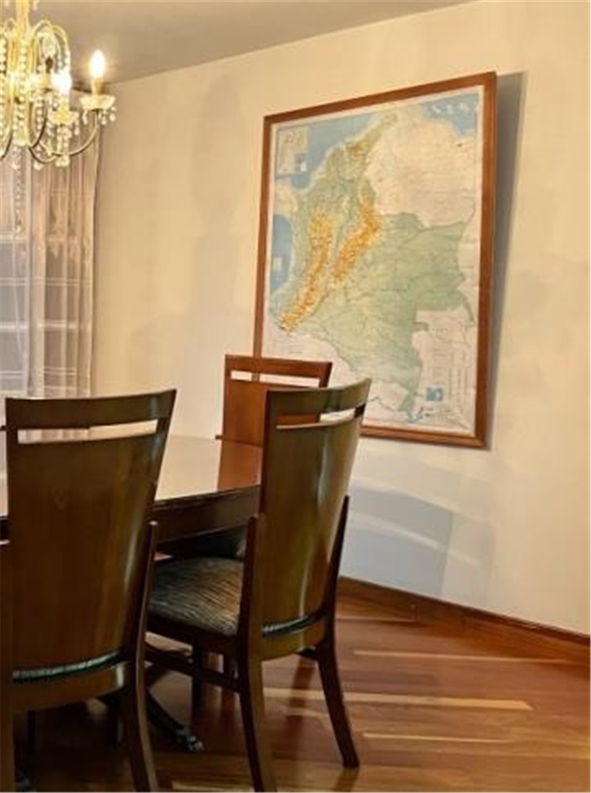 Apartamento de 3 alcobas en venta en Centro Internacional, Bogotá, 208 m² · foto 10 de 23