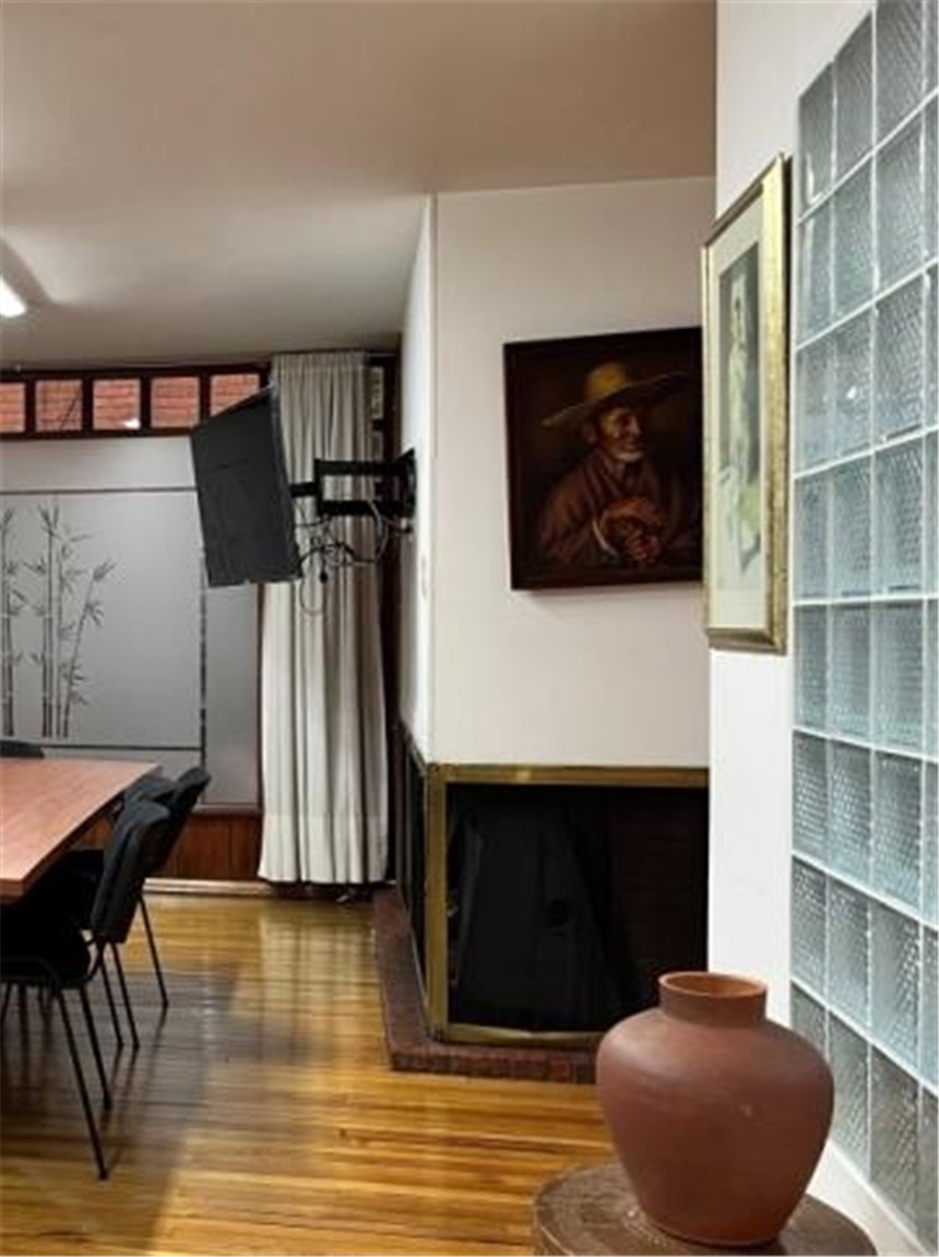 Apartamento de 3 alcobas en venta en Centro Internacional, Bogotá, 208 m² · foto 17 de 23