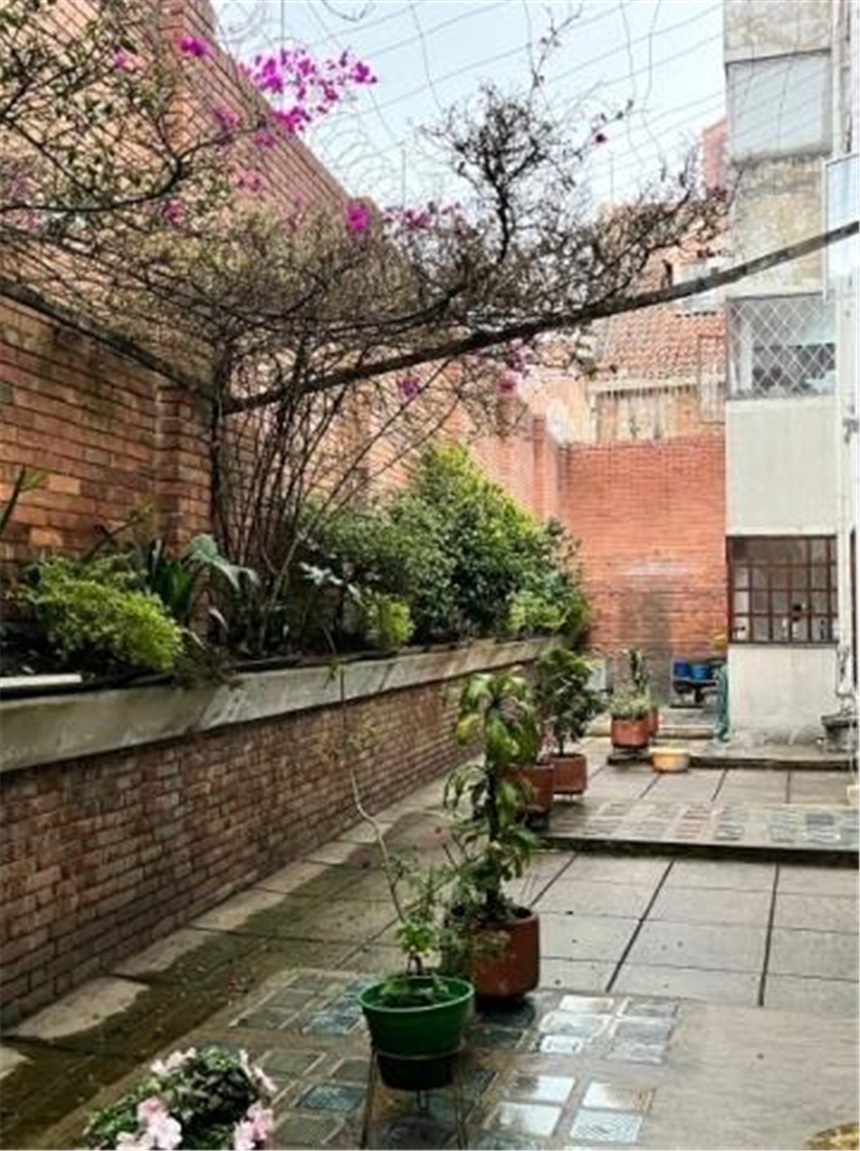Piso – Bogotá, La Merced - Vista 3