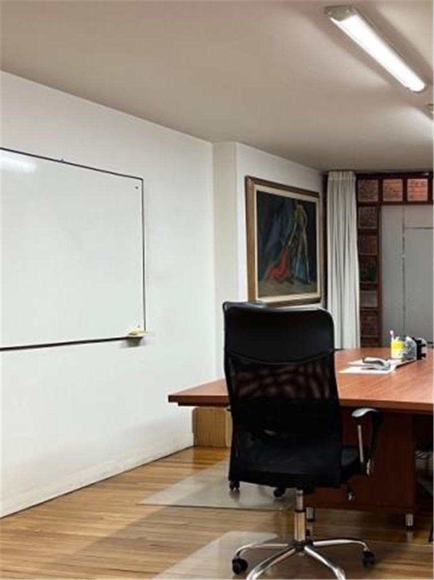 Apartamento de 3 alcobas en venta en Centro Internacional, Bogotá, 208 m² · foto 7 de 23