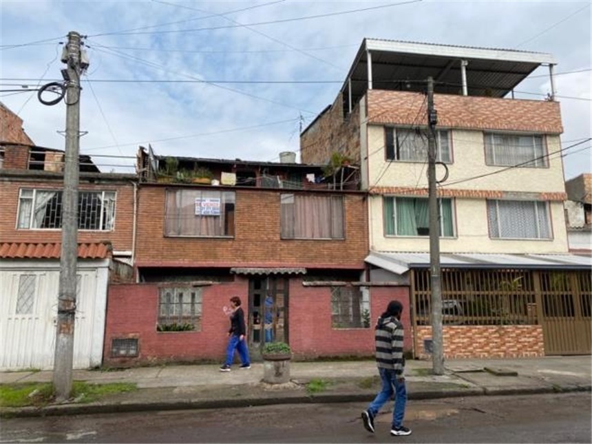 Casa en venta en Engativá, Bogotá · foto 9 de 24