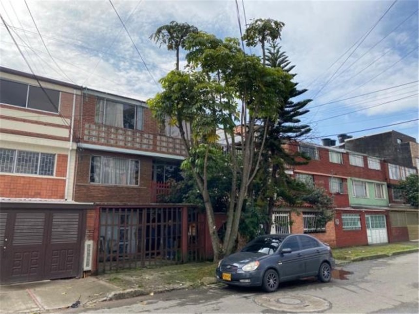 Casa en venta en Engativá, Bogotá · foto 13 de 24