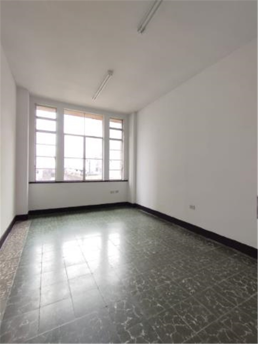 Oficina en Arriendo - Vista 3