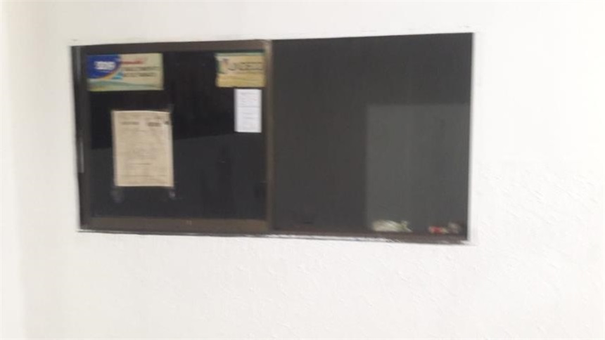 Local en Arriendo - Más