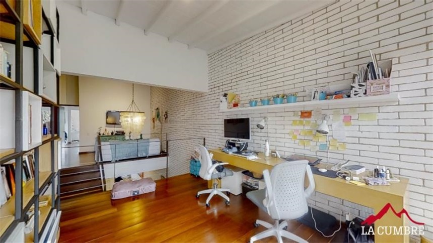 Casa de 3 alcobas en venta en Loma El Atravesado, Envigado, 259 m² · foto 11 de 14