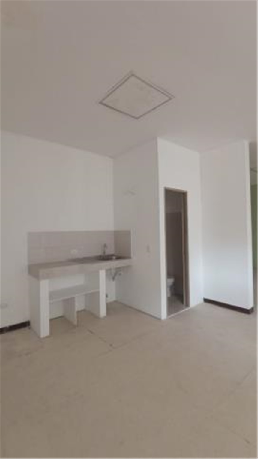 Bodega en Arriendo - Más