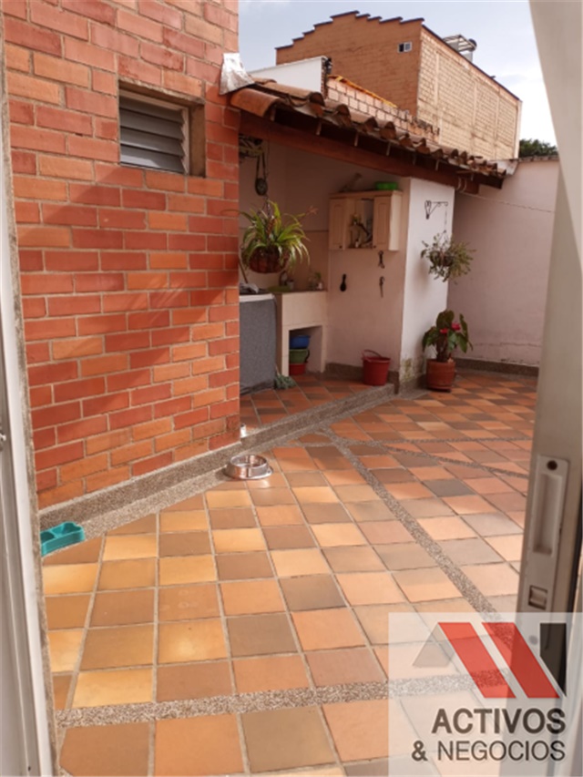 Apartamento en venta en La Magnolia, Envigado · foto 4 de 17