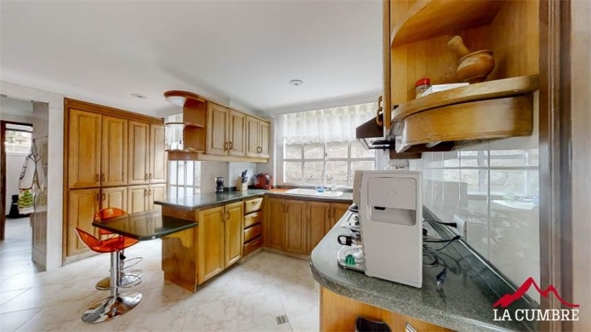 Casa en arriendo en El Poblado, Medellín · foto 8 de 15