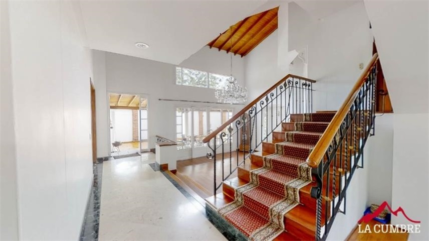 Casa de 4 alcobas en venta en El Tesoro, Medellín, 320 m² · foto 11 de 15