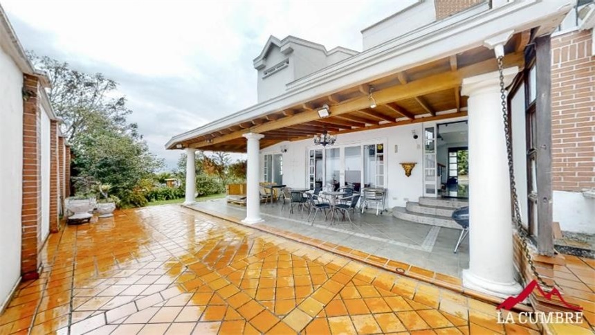 Casa en venta en El Poblado, Medellín 4