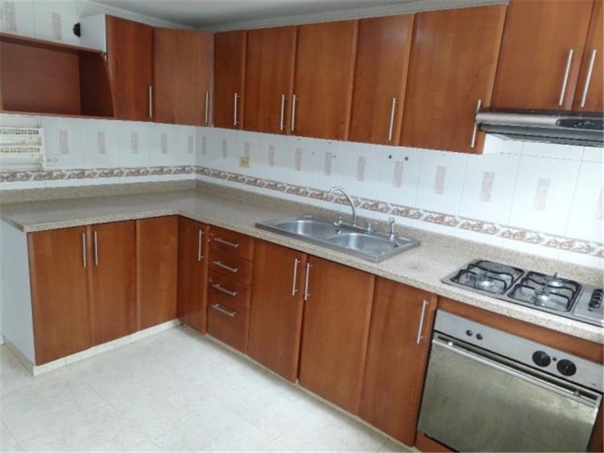 Casa en venta en Villa Del Prado, Bogotá · foto 10 de 24