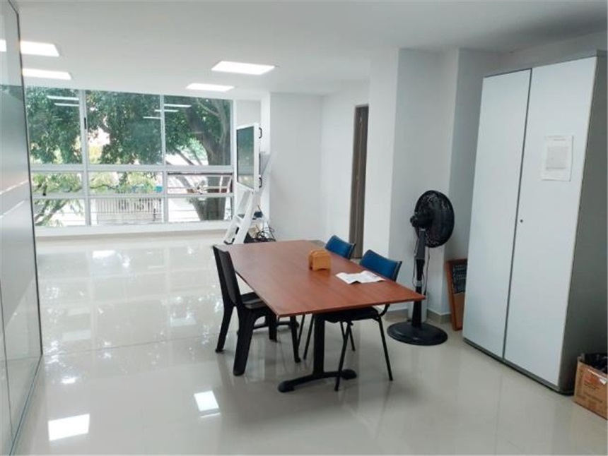 Oficina en arriendo en Laureles, Medellín, 60 m² · foto 2 de 7