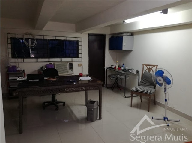Bodega en venta en El Bosque, Cartagena, 600 m² · foto 2 de 11
