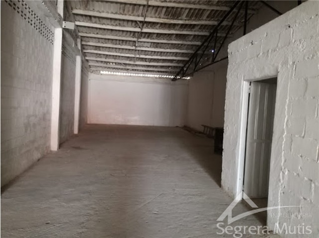 Bodega en venta en El Bosque, Cartagena, 600 m² · foto 7 de 11