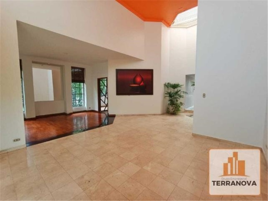 Casa de 5 alcobas en venta en Bosques Del Vergel, Ibagué, 436 m² · foto 4 de 23
